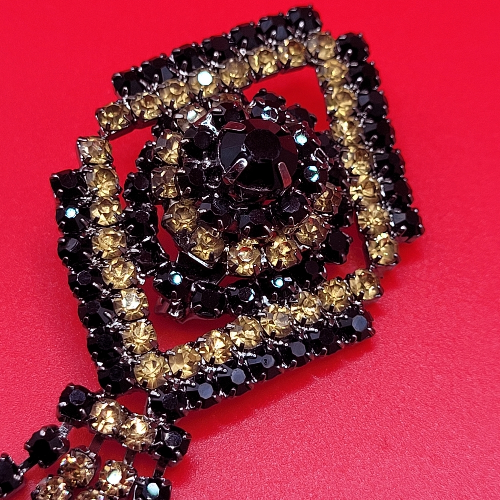 Black and Yellow Vintage Style Rhinestones Brooch Pin